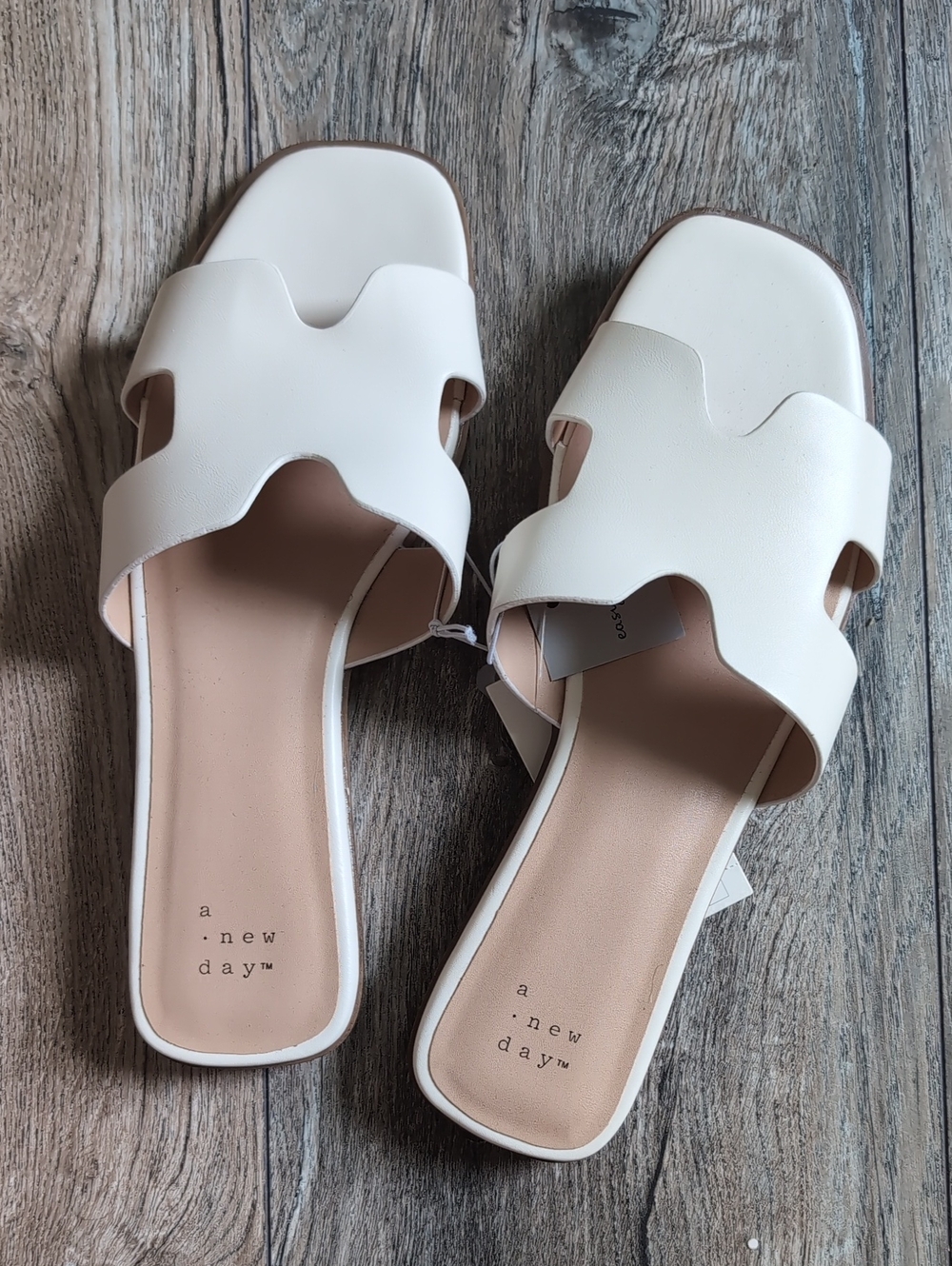 A New Day White Cutout Slide Sandals Size 8